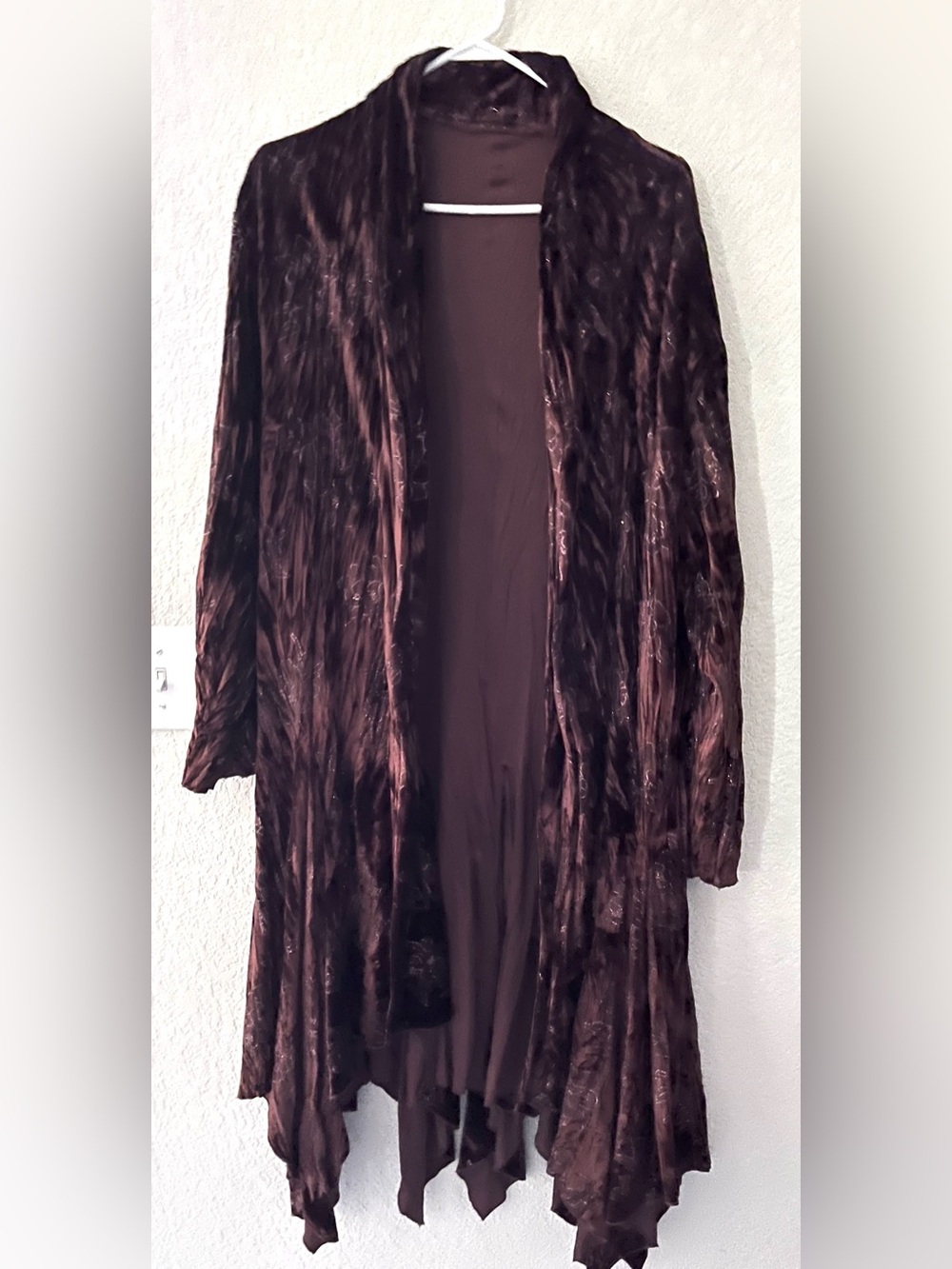 Vintage-Inspired Deep Chocolate Brown Long Velvet Robe